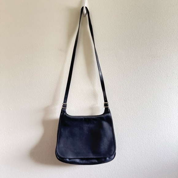 Coach Handbags - Vintage Coach Black Hippie Flap Saddle Crossbody Bag 9134